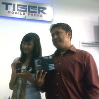 Service Center Bisa Dongkrak Penjualan Ponsel Cina