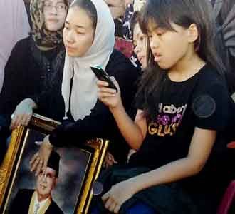 Ayah Alya Rohali Wafat