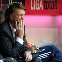 Van Gaal Pernah Disiapkan Latih MU