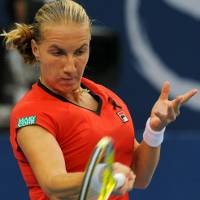Kuznetsova Menang Mudah di Final