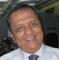 Penuhi Panggilan KPK, MS Hidayat Dicecar 10 Pertanyaan