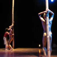  Mendampingkan Seni Etnik dan Subkultur