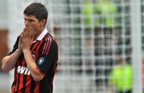 Huntelaar-Pavlyuchenko Tukar Klub?