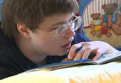 Perjuangan Hidup Wanita Berotak Kiri 5 Persen