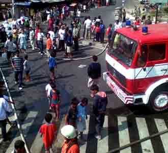 5 Rumah Kontrakan Hangus Terbakar