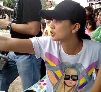 Luna Maya Jadi Sutradara Luna Maya Jadi Sutradara