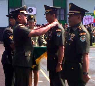 Sertijab Komandan Kodim 0618/BS