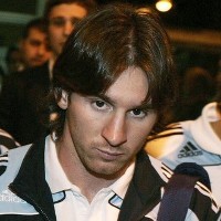 Messi Dicerca, Messi Dibela