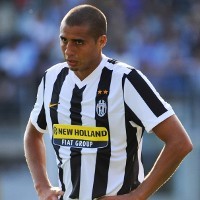Trezeguet Tersedia untuk Prancis di Playoff