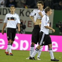 Pertahanan Rapat Jadi Momok Jerman