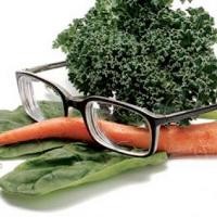 5 Makanan Pertajam Penglihatan