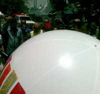 Helarfest Dibuka, Wagub Tendang Balon