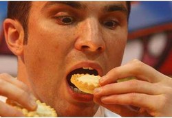 Makan Terlalu Cepat Bisa Cepat Gendut