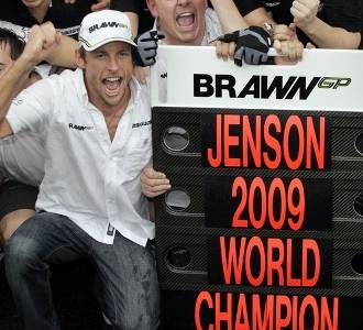 Button Juara Dunia di Brasil