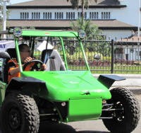 Mobnas Komodo Beraksi di Gedung Sate