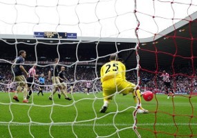 Wasit Gol Balon Diparkir dari Liga Primer