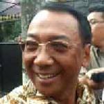 Calon Menbudpar Jero Wacik Siap Gaet 7 Juta Wisatawan di 2010