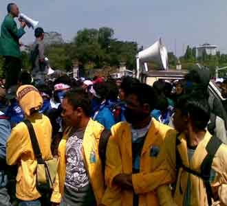 BEM Indonesia Demo Istana