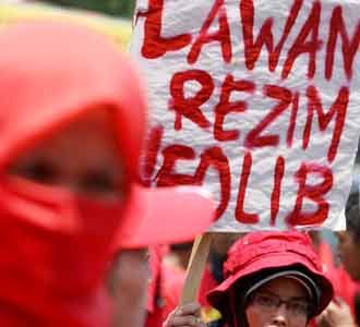 Buruh Geruduk Gedung DPR Buruh Geruduk Gedung DPR