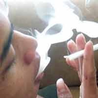 Perokok di Kafe Mal Juga Dibidik