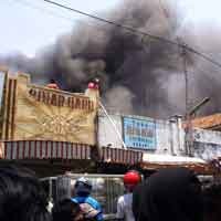 Dua Toko di Situbondo Ludes Terbakar