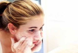 Kebiasaan Buruk yang Bikin Kulit Cepat Keriput