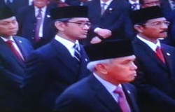 Saling Tukar Pantun, Sertijab Menpera Penuh Kelakar