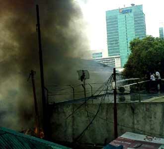 Api Amuk Rumah Kontrakan