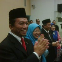 Resmi Jabat Menkominfo, Tifatul Ngaku Masih Grogi