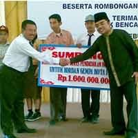 Pemkot Sumbang Rp 1,6 Miliar Korban Gempa Padang 