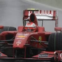 Amankan Posisi Tiga, Scuderia