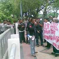 Mahasiswa ISMAHI Tuntut Cabut Penghentian Musyafak