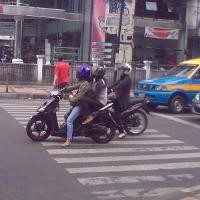 Stop di Belakang Garis Banyak Dilanggar