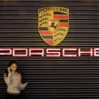 VW Makin Berkuasa di Porsche