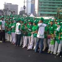  Peringati Hari Osteoporosis, Menkes Gerak Jalan Bersama Ribuan Massa