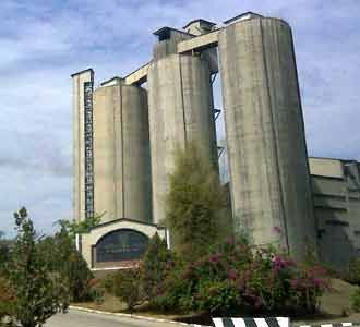 Mengunjungi Semen Tonasa