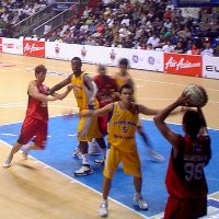 Kemenangan Kandang Pertama SM