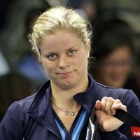 Gelar Grand Slam atau Tambah Momongan, Ibu Clijsters?