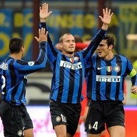 Inter Hadapi Alotnya Palermo Tanpa Sneijder
