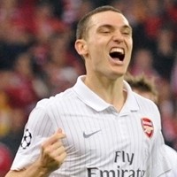 Vermaelen si Jago Sundul