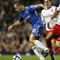 Cole Mau Bertahan di Chelsea