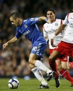 Cole Mau Bertahan di Chelsea