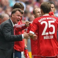 Van Gaal Diminta Stop Utak-atik Tim