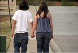 Penyebab Perilaku Remaja yang Tiba-tiba Berubah