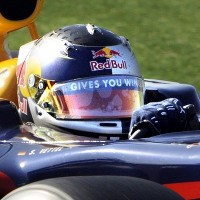 Vettel Tak Sabar Berpacu di Yas Marina