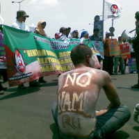 Puluhan Orang Demo Tolak Kerjasama Bidang Kesehatan dengan Asing