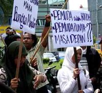 Demo Tolak Kebudayaan Barat