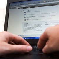 Ademkan Dunia, Facebook Bikin Situs Perdamaian