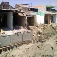 Pemasangan Box Culvert, Tiga Rumah Ambruk 