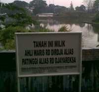 Ary Juariah Pasang Plang Kepemilikan Lahan 